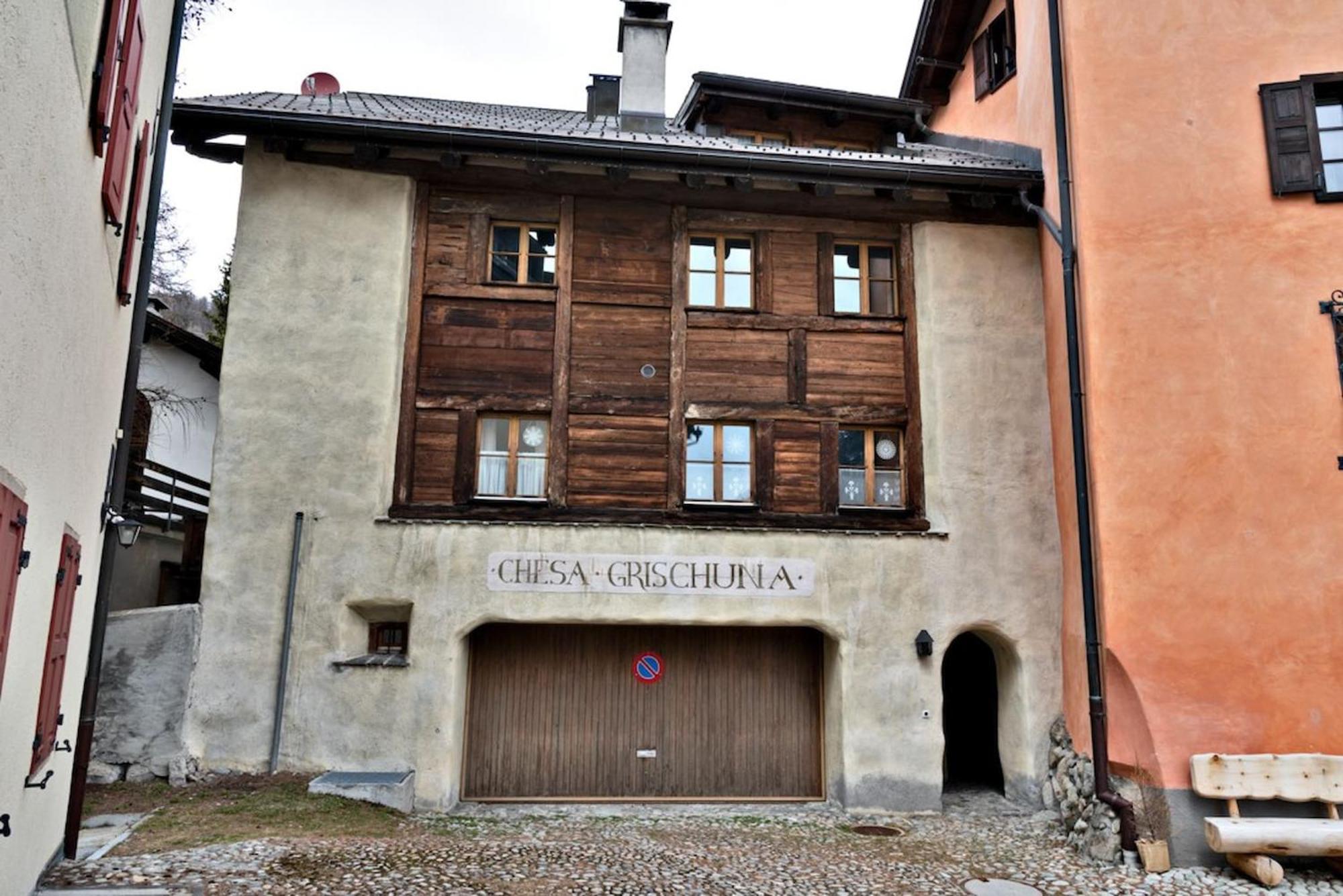 Chesa Grischuna - Madulain Bagian luar foto